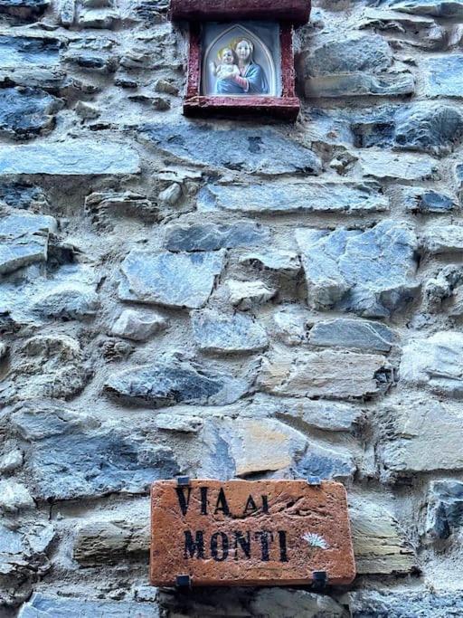 Romantic Home Stone With Amazing View Lake Of Como And Oleandra Laglio Exterior foto
